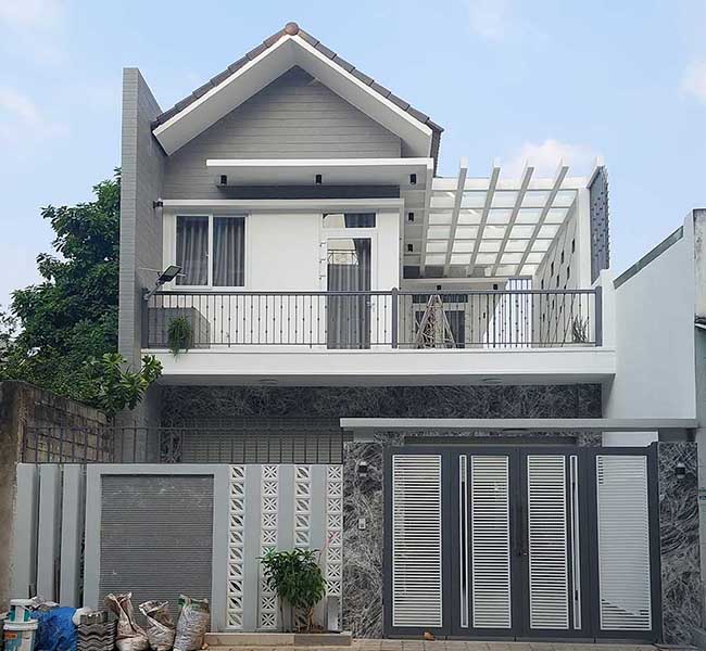 Biệt thự 2 tầng  mái Thái  chị Nga, Bình Dương