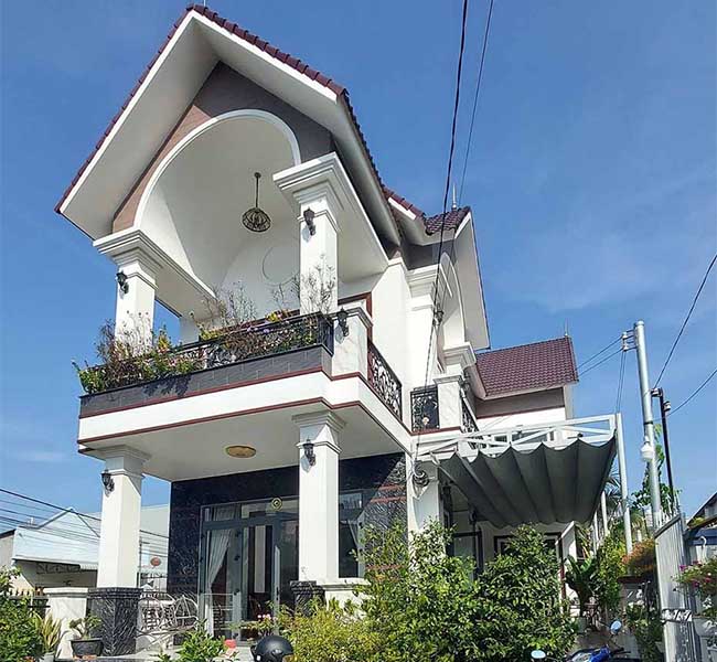Nhà mái Thái anh Thương, Bình Dương
